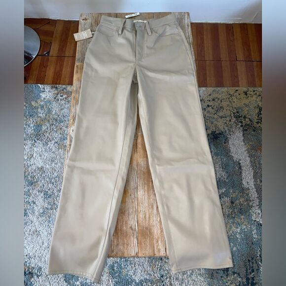 Madewell The Perfect Vintage Straight Jean: Faux Leather Edition - Picture 4 of 11